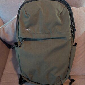 Everyday 22L Backpack (Forest)